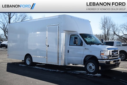 2023 Ford E-Series Cutaway Truck