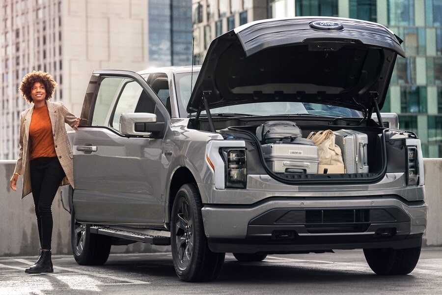 Ford F-150 Lightning frunk
